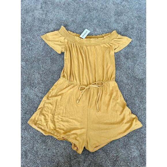 PacSun Pants - NEW PacSun Romper size Small